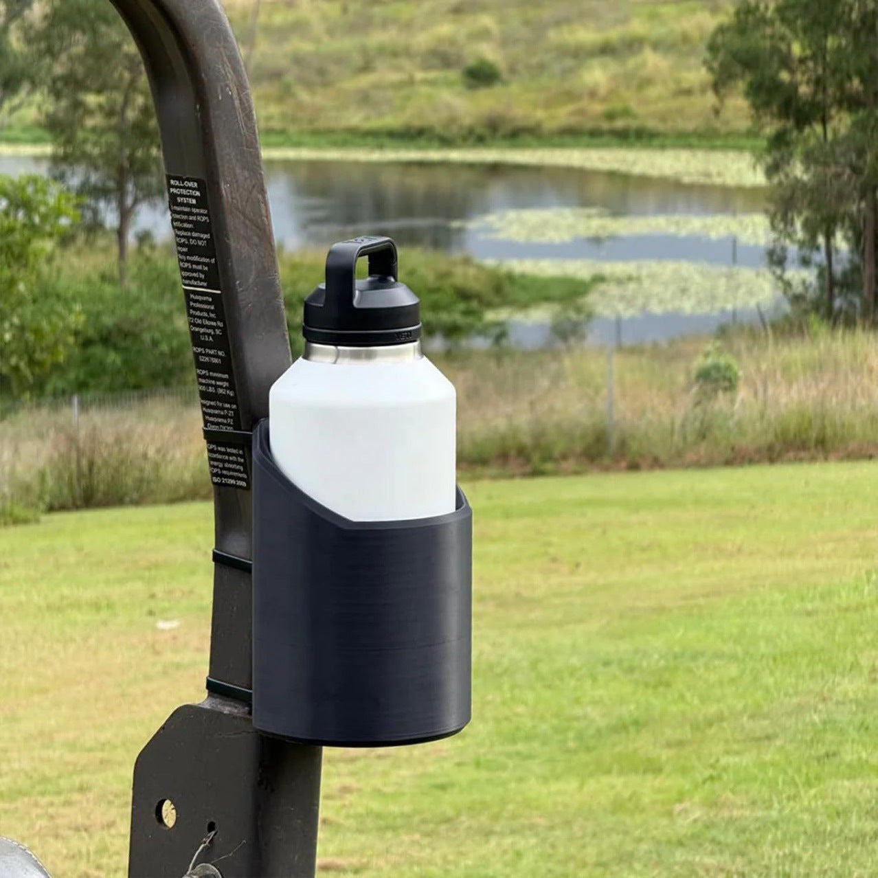 Vacuum Cup Magnetic Bottle Rack