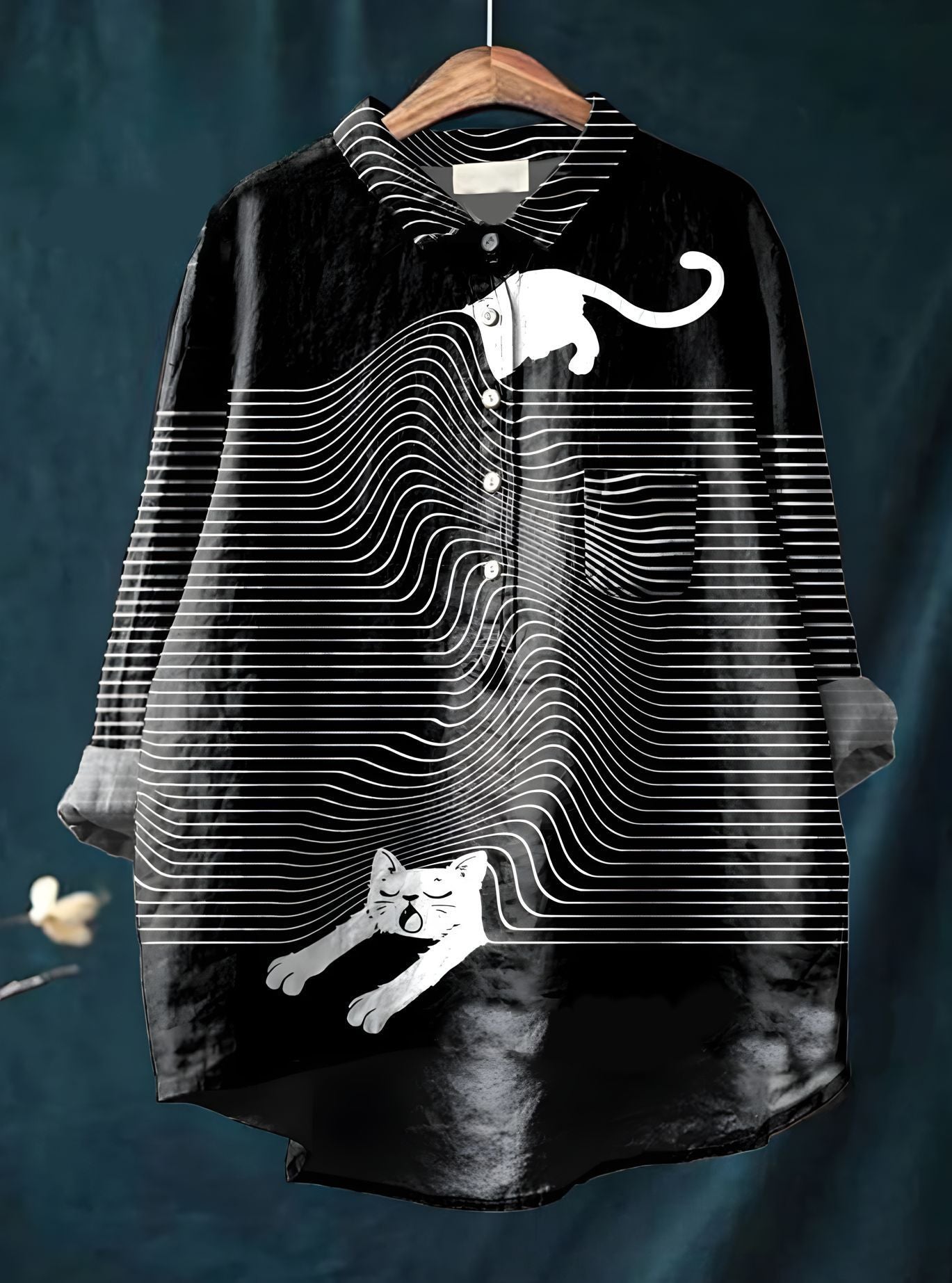 New Leisure Vacation Animal Print Hawaiian Long Sleeved Shirt